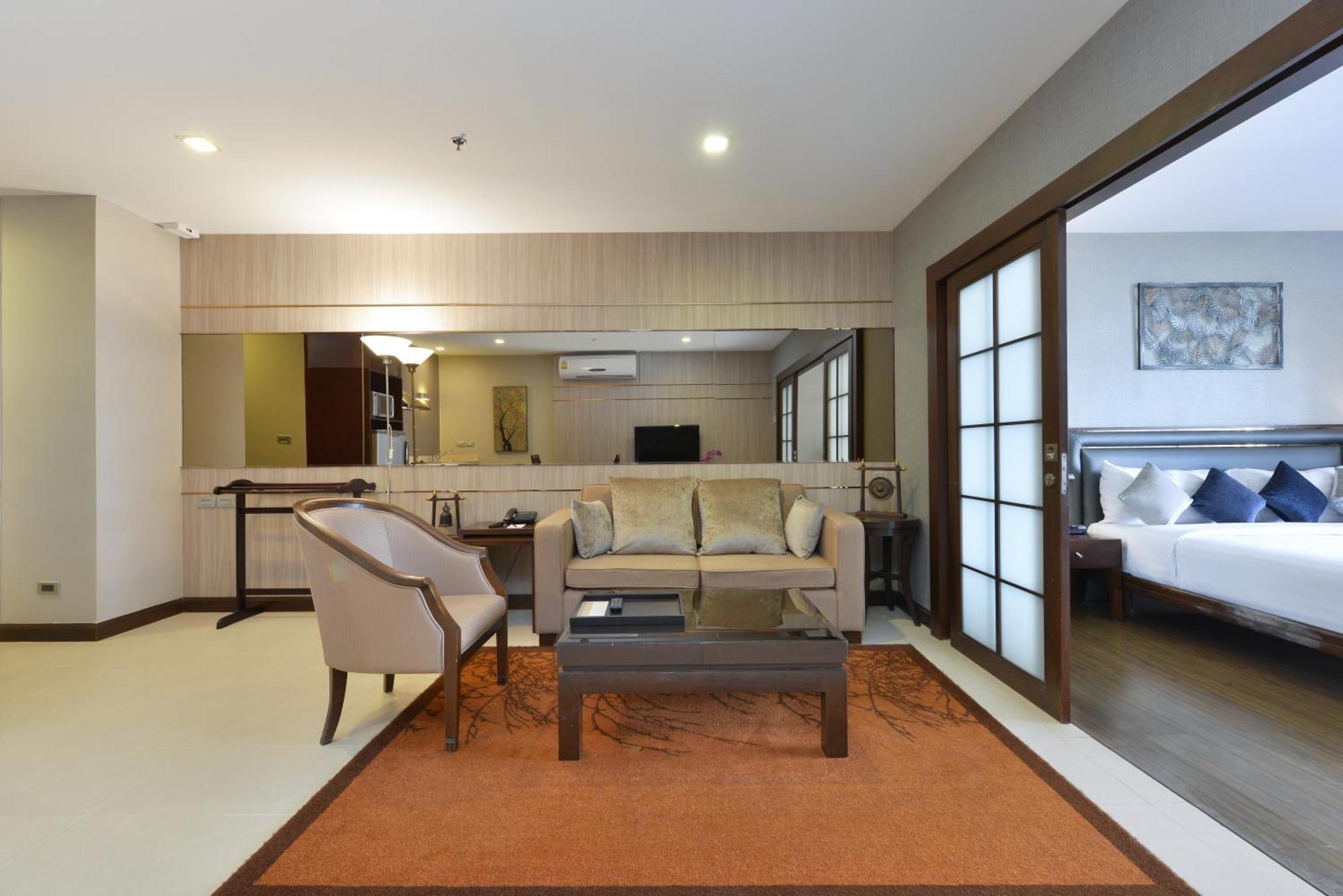 Grand Asoke Suites Boutique Residence Bangkok Eksteriør billede